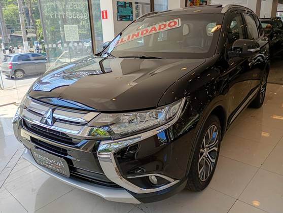 MITSUBISHI OUTLANDER 3.0 GT 4X4 V6 24V GASOLINA 4P AUTOMÁTICO MITSUBISHI OUTLANDER 3.0 GT 4X4 V6 24V GASOLINA 4P AUTOMÁTICO